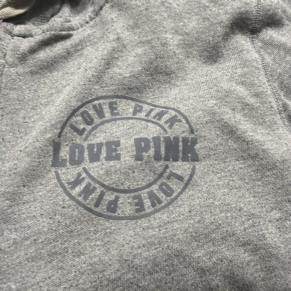 Pink sweater - Picture 2 of 3